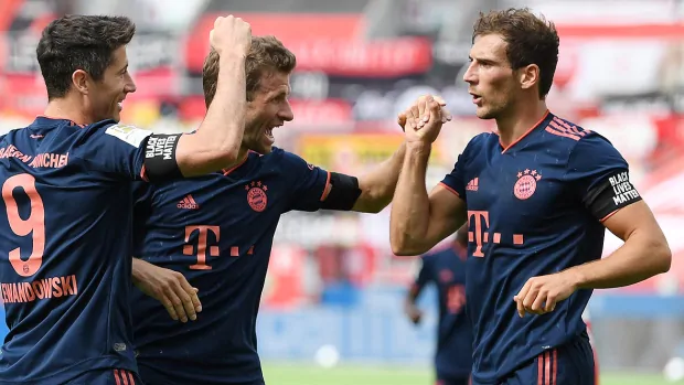 Davies, Bayern teammates don Black Lives Matter armbands, inch closer to title