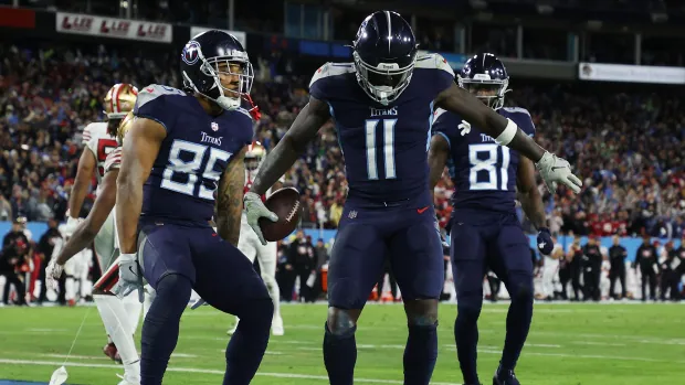 Brown’s monster return leads Titans to key win over red-hot 49ers