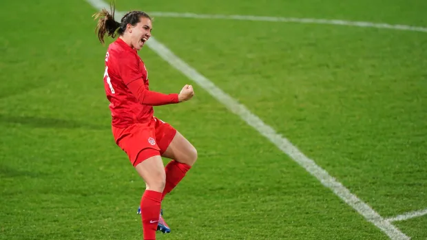 Gilles’ goal gives Canada a rare win over Germany at Arnold Clark Cup