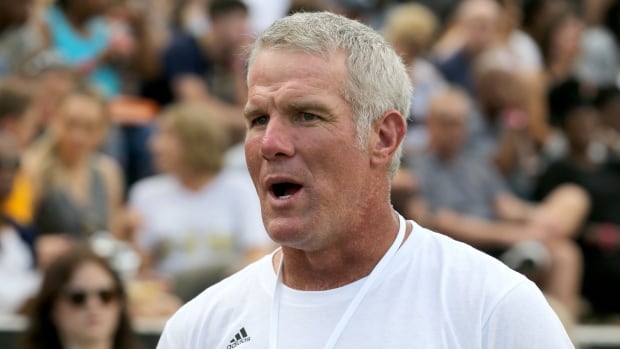 Ex-NFL QB Favre says he’s ‘unjustly smeared’ in welfare scandal